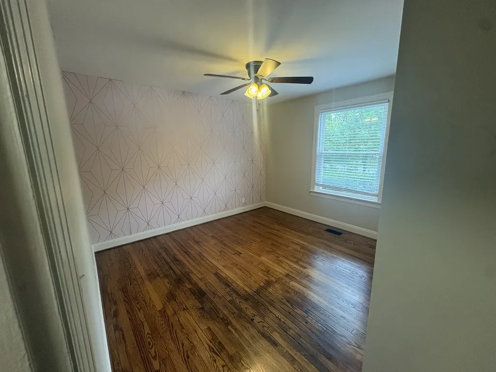 2411 Milton Drive Nashville TN 37216