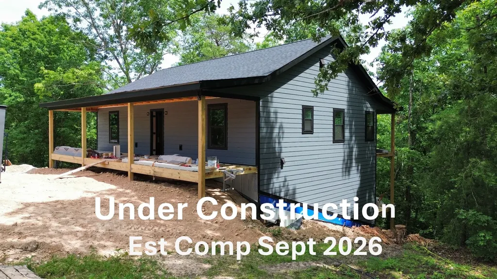 370 Deepwood Drive Waverly TN 37185