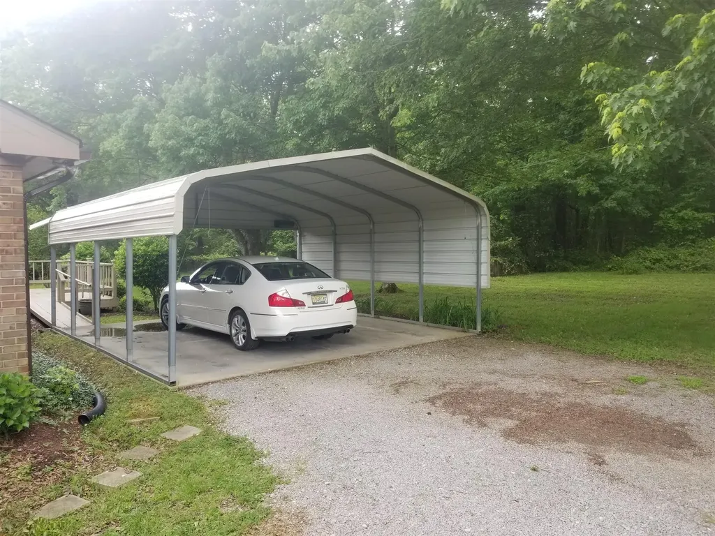 201 Sam Davis Drive Springfield TN 37172