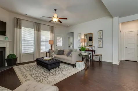 490 Lacewing Lane Clarksville TN 37043