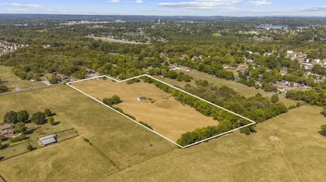 417 Nawakwa Trail Madison TN 37115