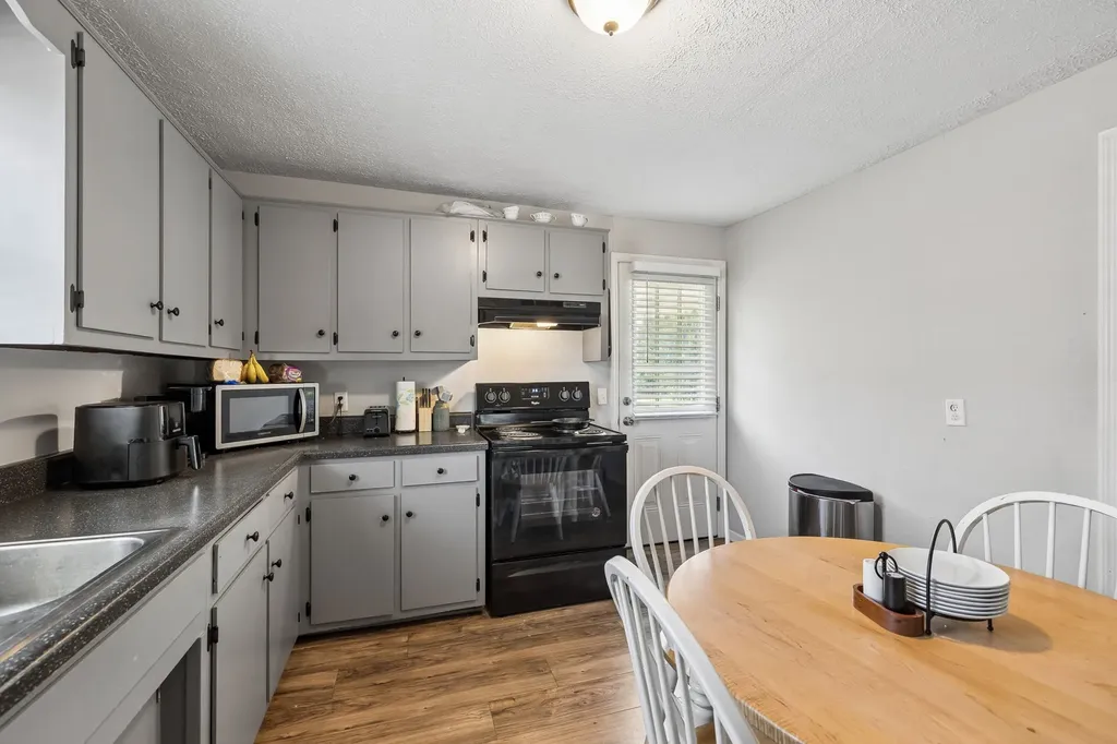 612 Fairview Avenue Lebanon TN 37087