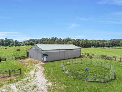 2620 Highway 48, S Dickson TN 37055