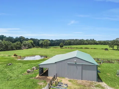 2620 Highway 48, S Dickson TN 37055