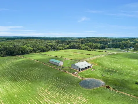 2620 Highway 48, S Dickson TN 37055
