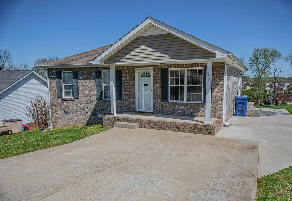955 Russet Drive Clarksville TN 37040