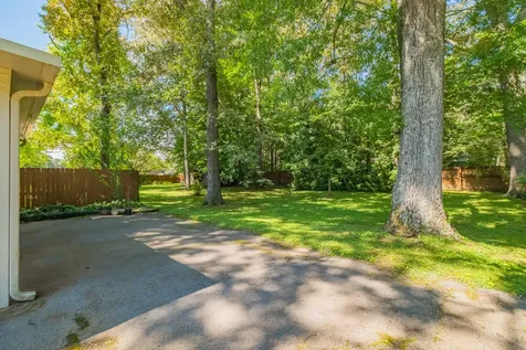 101 Crestwood Drive Tullahoma TN 37388