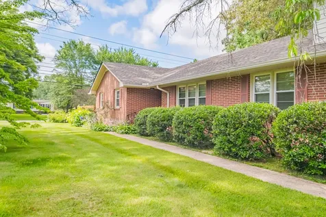 101 Crestwood Drive Tullahoma TN 37388