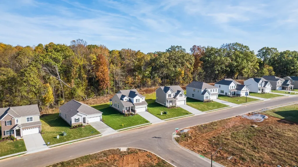 2513 Robert Gwynne Drive Smyrna TN 37167