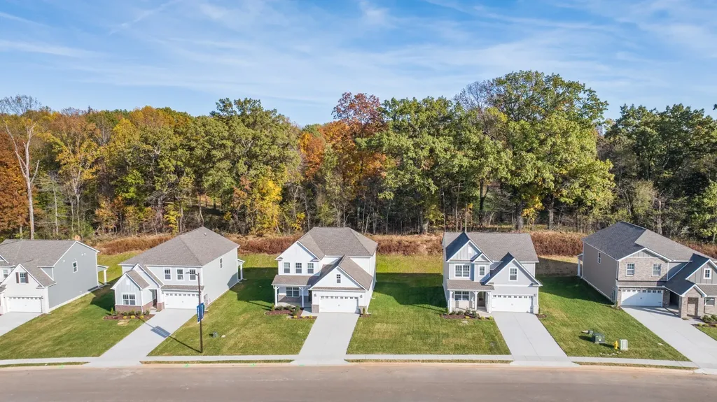 2513 Robert Gwynne Drive Smyrna TN 37167