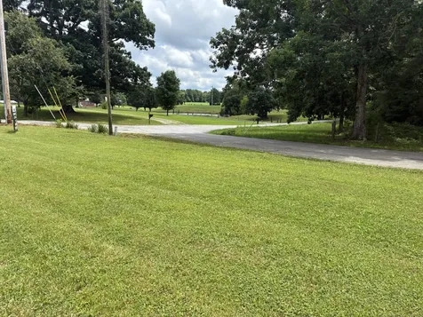 11 Sunrise Drive Lawrenceburg TN 38464