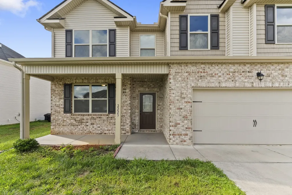 2223 Viking Court Murfreesboro TN 37127