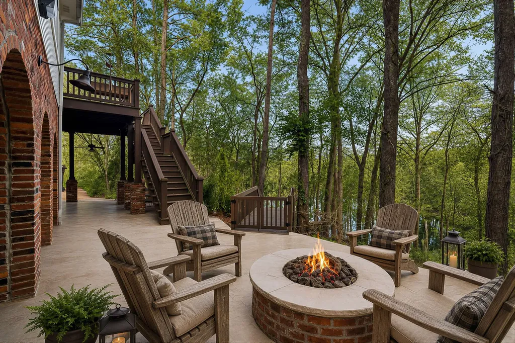 324 E Kingston Springs Road Kingston Springs TN 37082