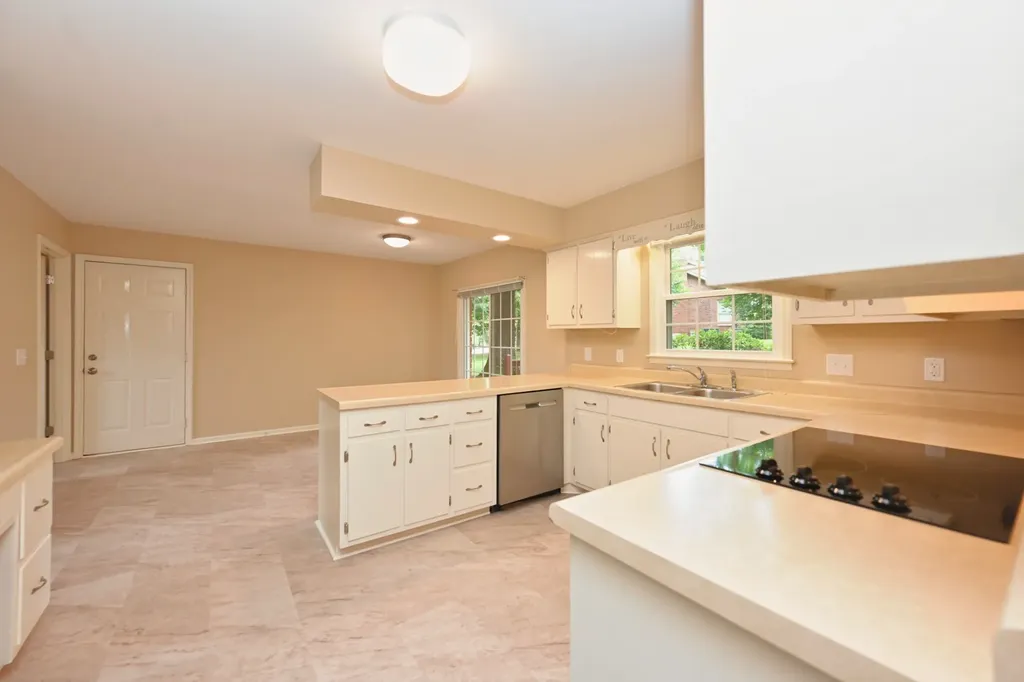 100 Applewood Court Hendersonville TN 37075