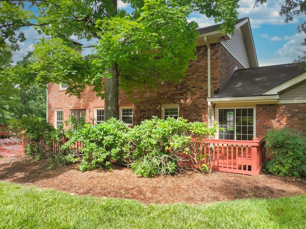100 Applewood Court Hendersonville TN 37075