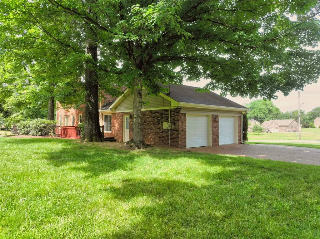 100 Applewood Court Hendersonville TN 37075