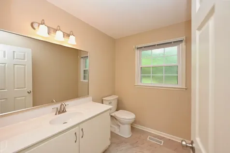 100 Applewood Court Hendersonville TN 37075