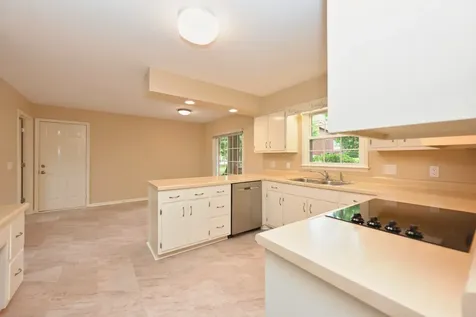 100 Applewood Court Hendersonville TN 37075