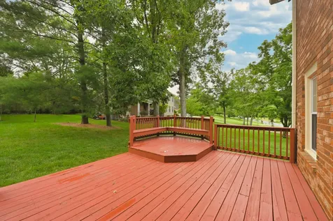 100 Applewood Court Hendersonville TN 37075