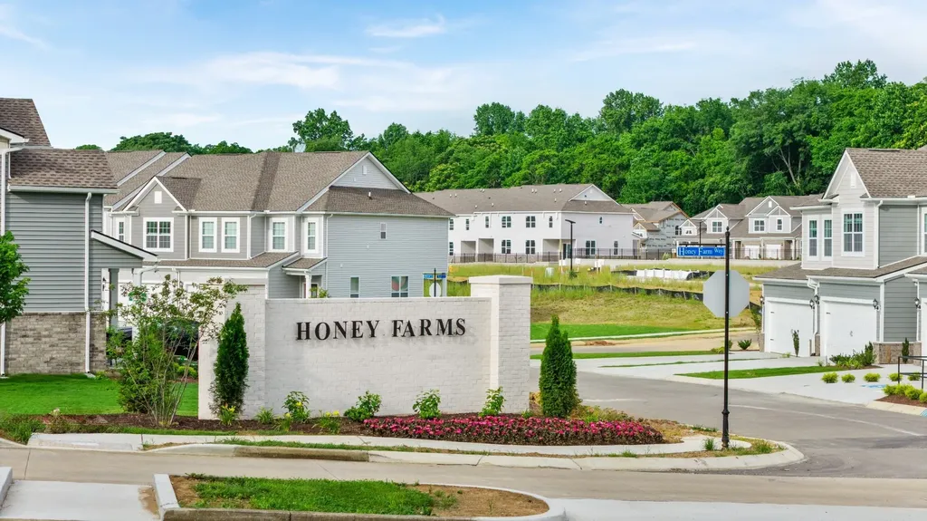 1756 Manuka Lane Columbia TN 38401