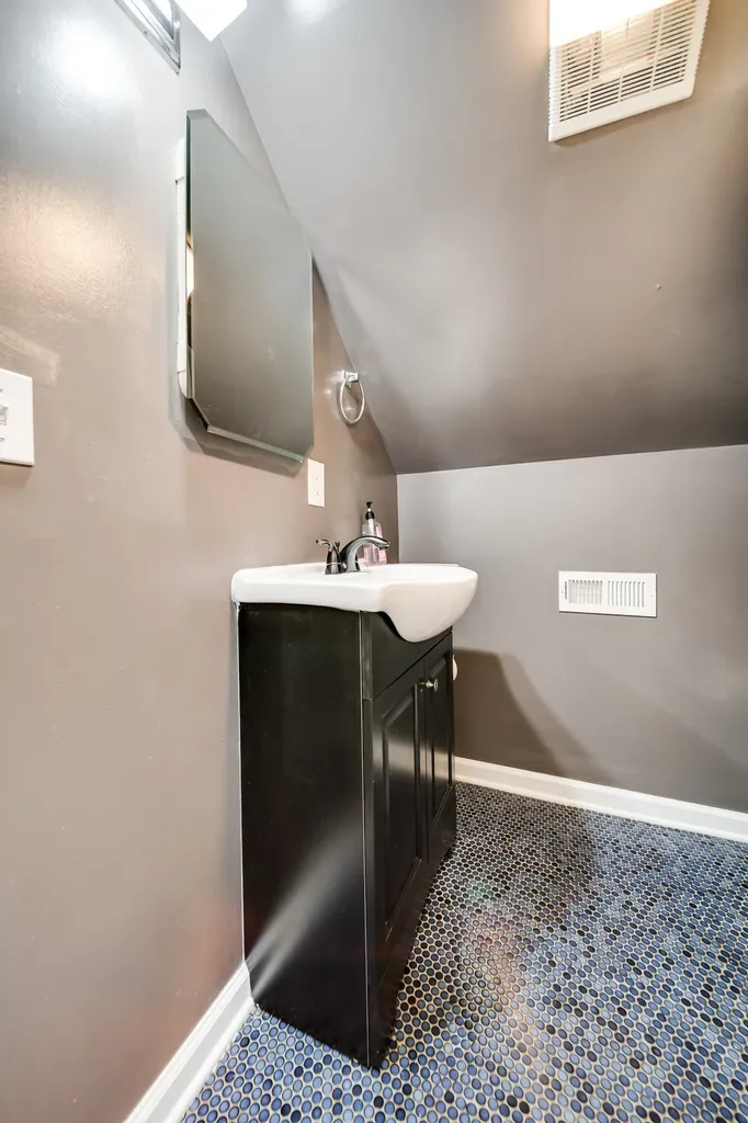 1315 Saturn Drive Nashville TN 37217