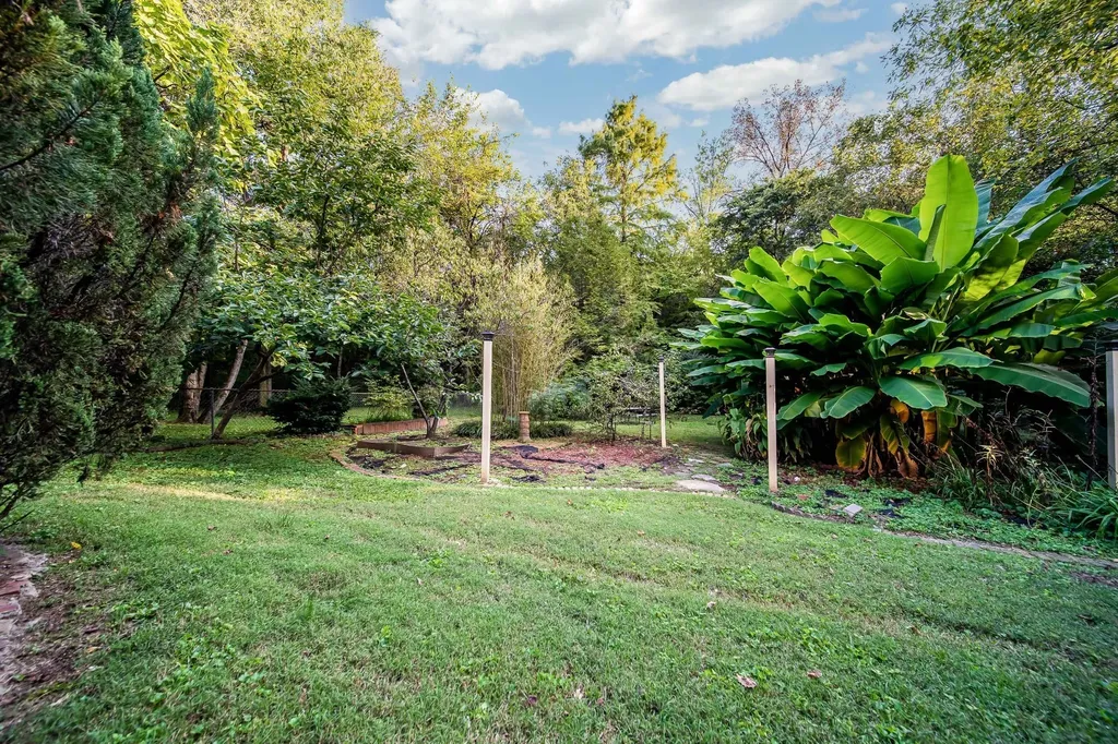 1315 Saturn Drive Nashville TN 37217