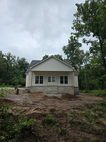 6224 Asbury Road Manchester TN 37355