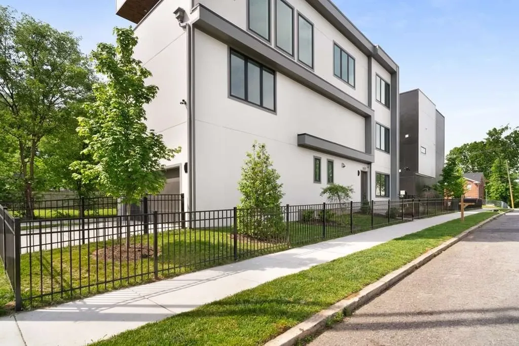807 Buchanan Street Nashville TN 37208