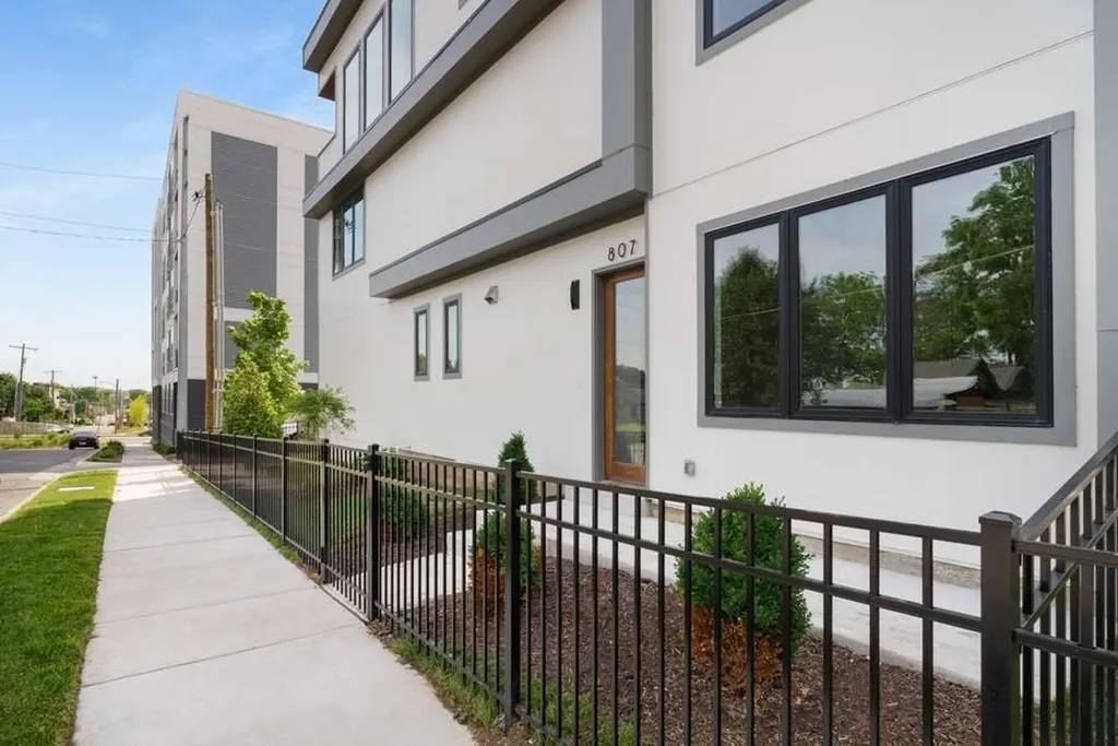 807 Buchanan Street Nashville TN 37208