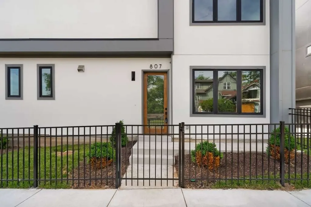 807 Buchanan Street Nashville TN 37208