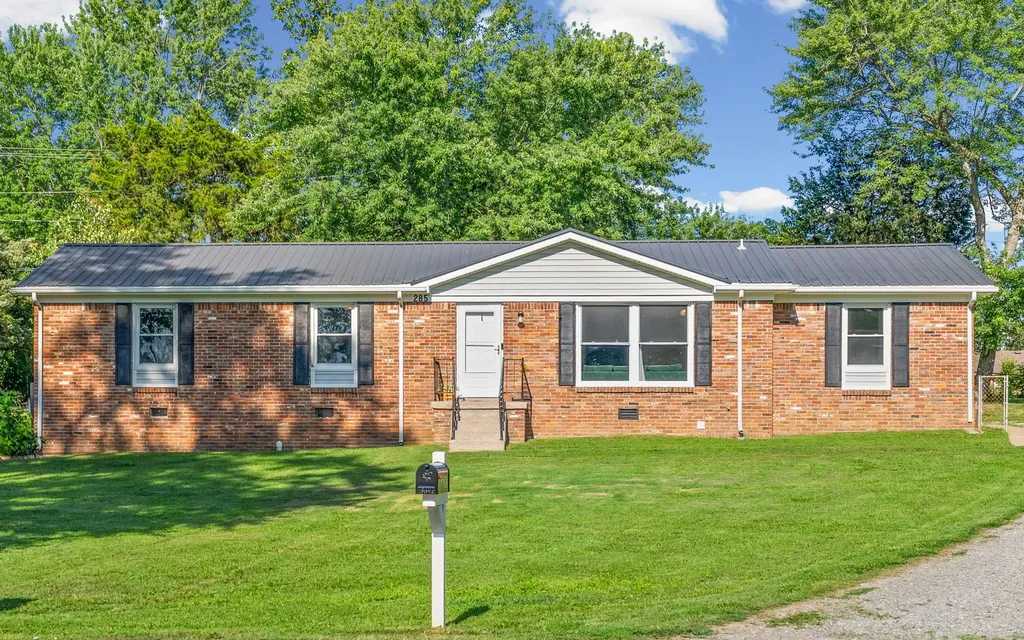 285 Melinda Drive Clarksville TN 37042