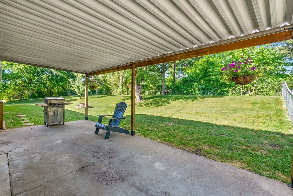 285 Melinda Drive Clarksville TN 37042