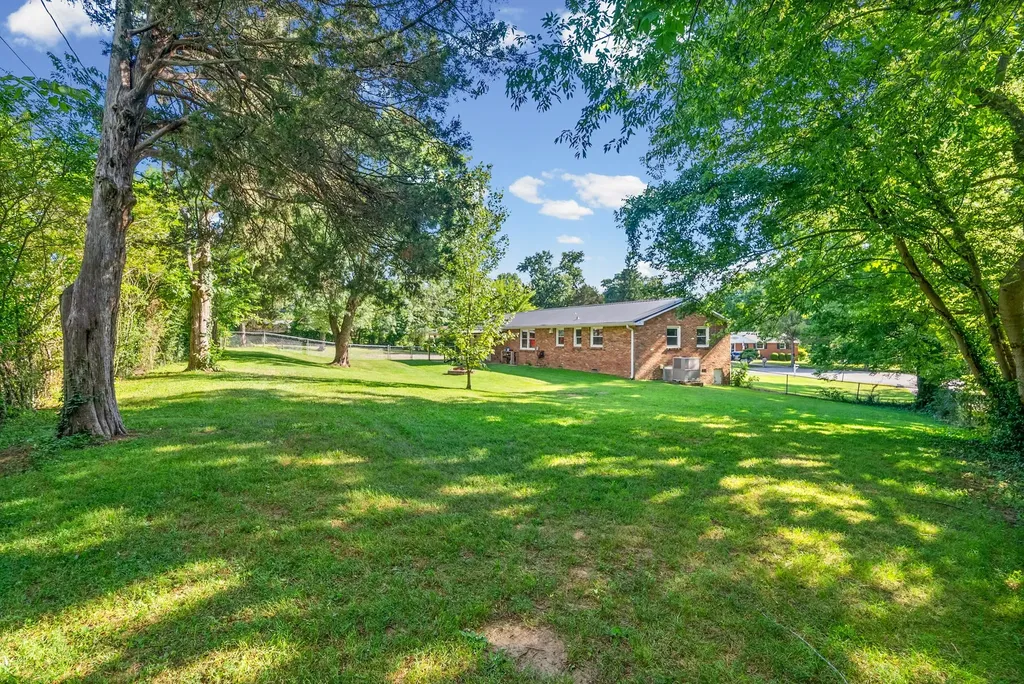 285 Melinda Drive Clarksville TN 37042