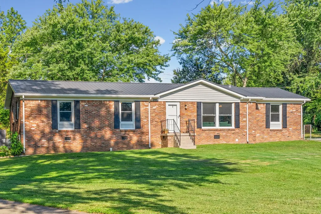 285 Melinda Drive Clarksville TN 37042