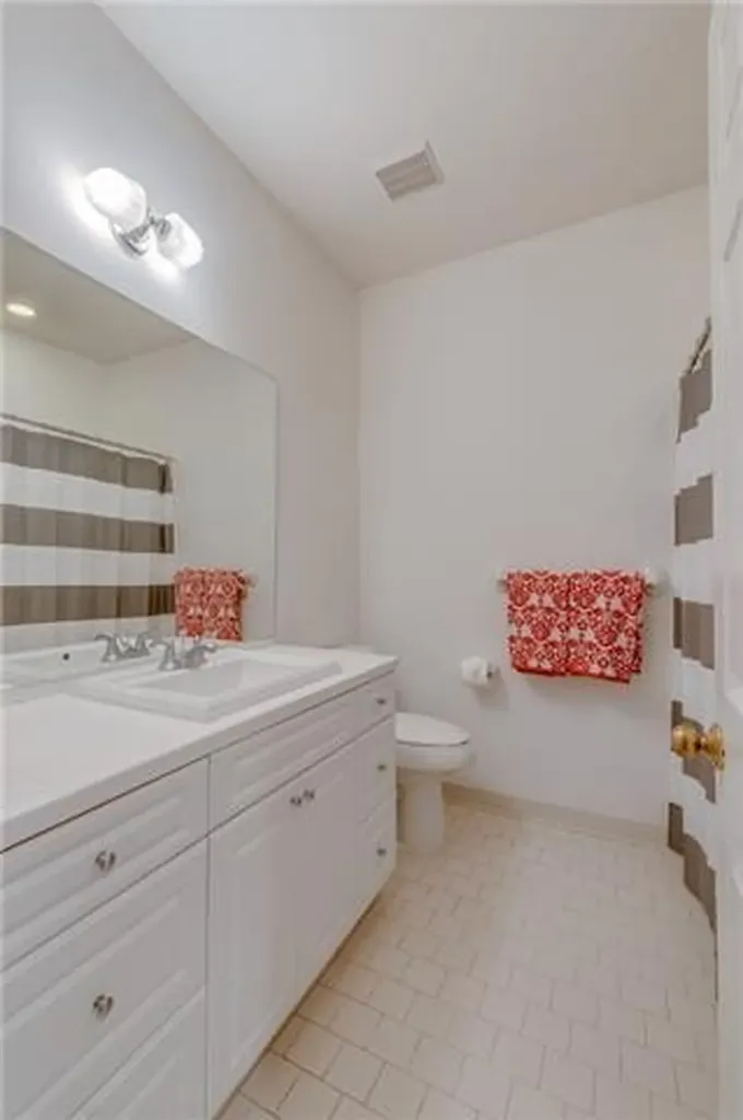 405 Ashlawn Court Nashville TN 37215