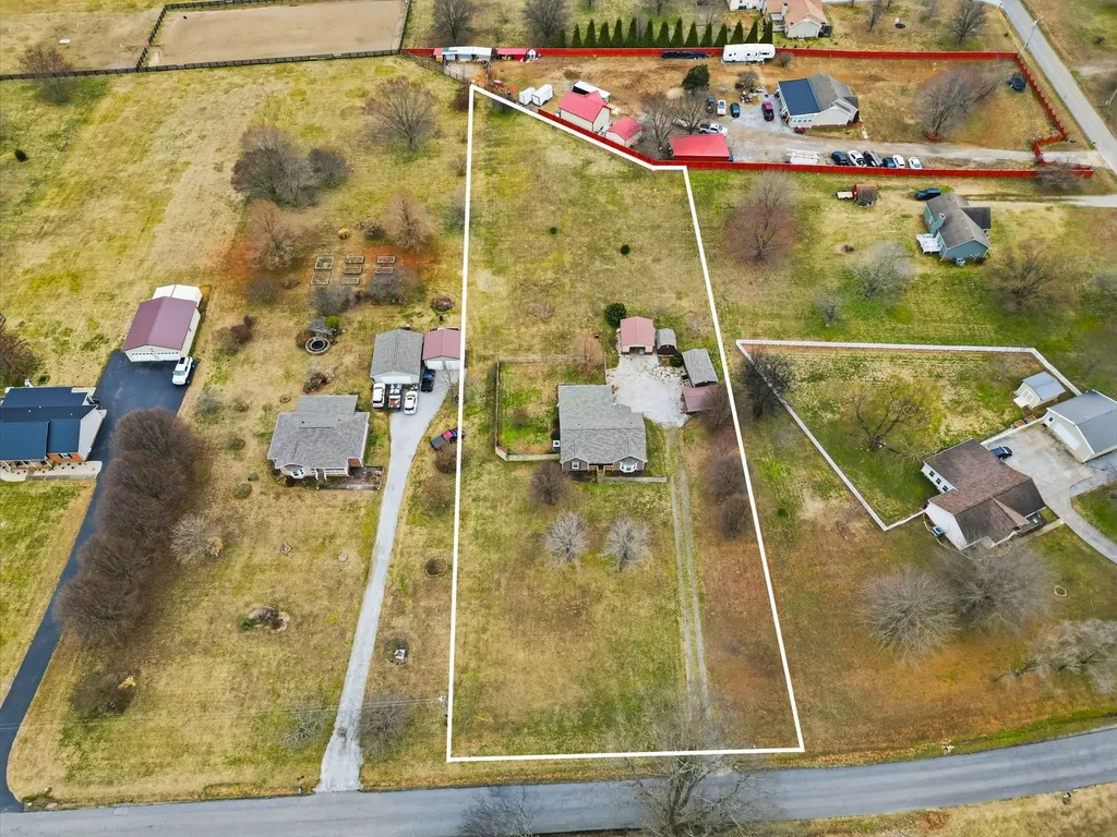 4971 Hyde Road Springfield TN 37172