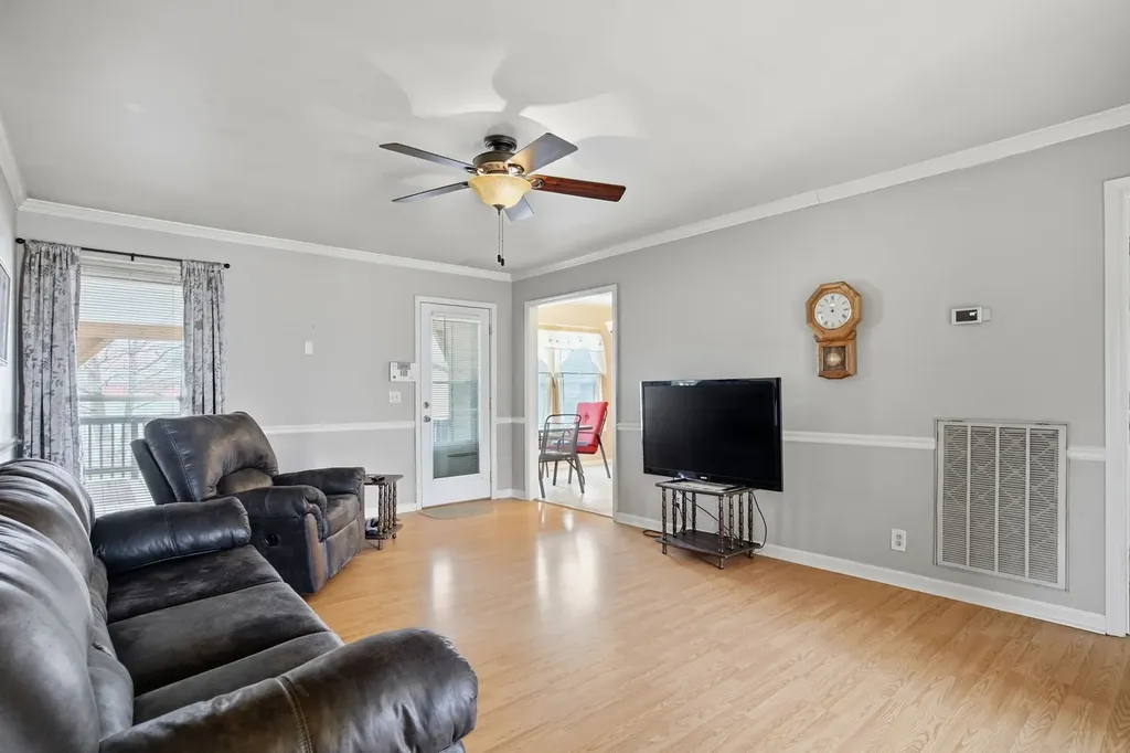 4971 Hyde Road Springfield TN 37172
