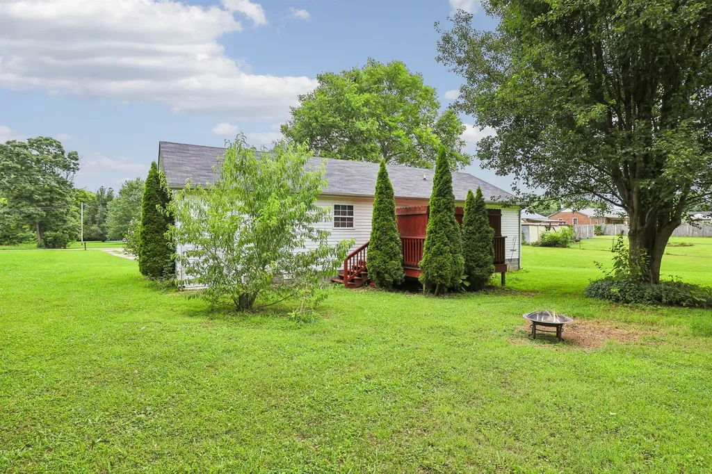 310 Redbud Lane Unionville TN 37180
