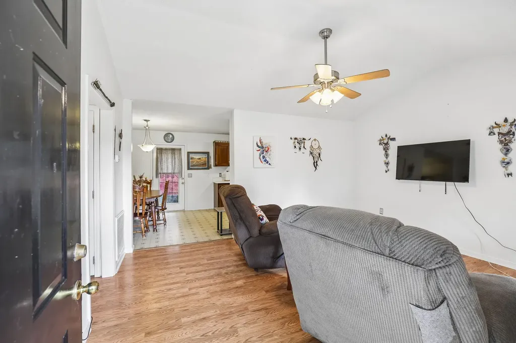 310 Redbud Lane Unionville TN 37180