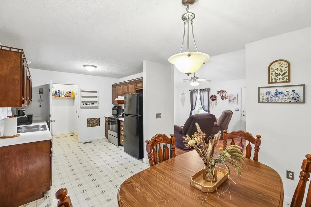 310 Redbud Lane Unionville TN 37180