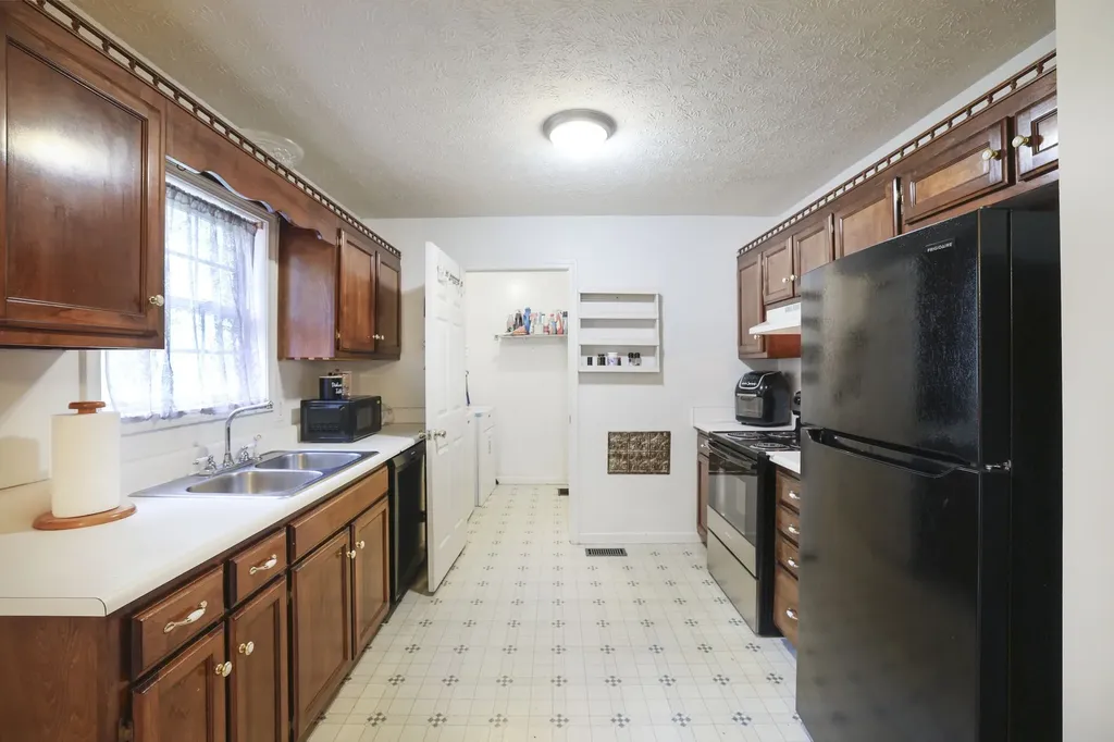310 Redbud Lane Unionville TN 37180