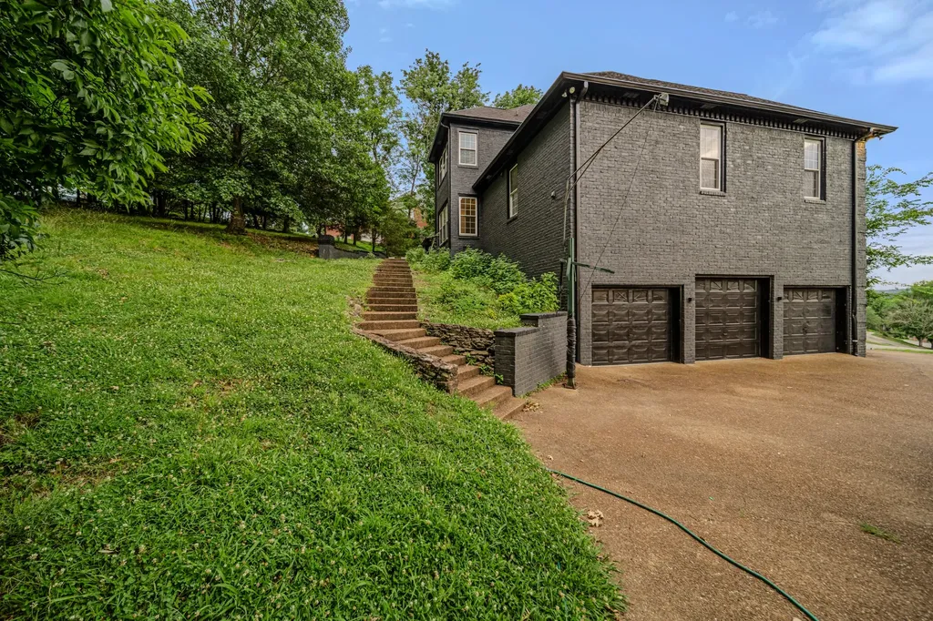 537 Natalie Drive Goodlettsville TN 37072