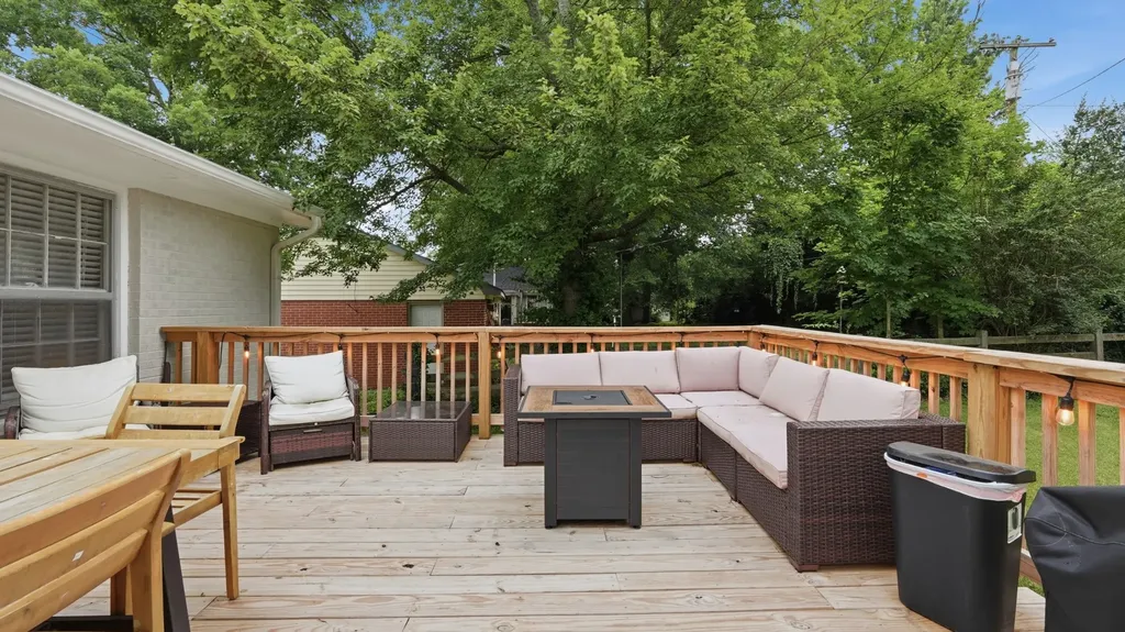 1100 Bragg Circle Tullahoma TN 37388
