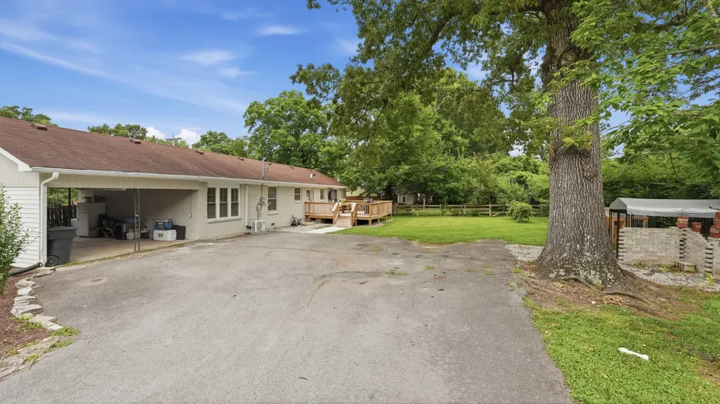 1100 Bragg Circle Tullahoma TN 37388