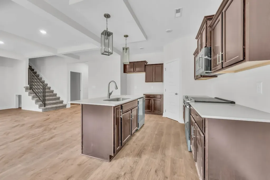 163 Leitrim Drive Clarksville TN 37042