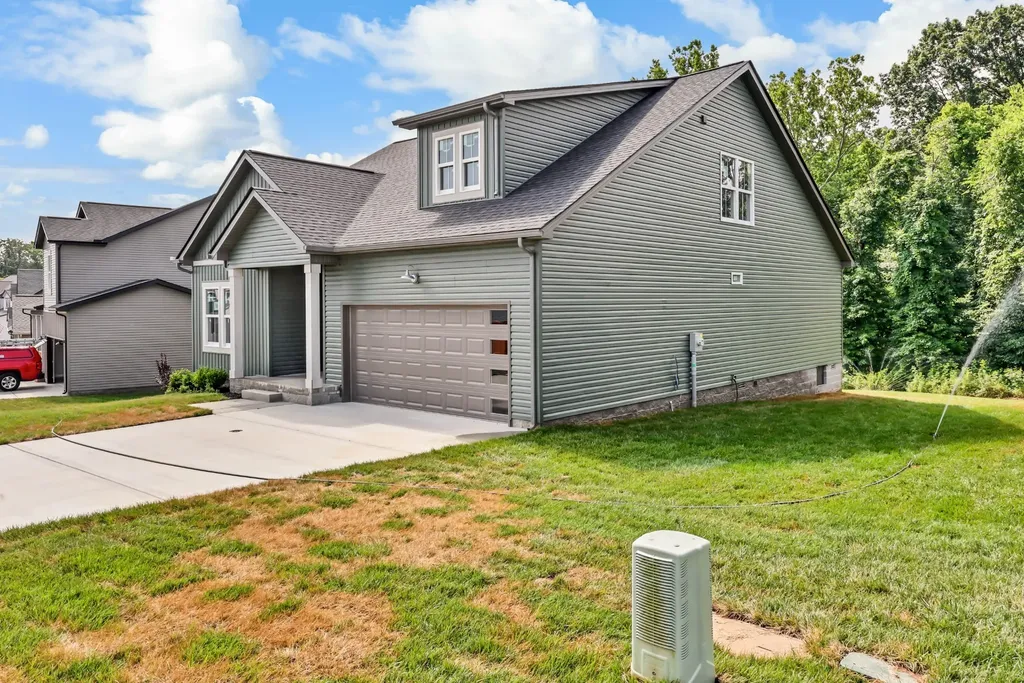 163 Leitrim Drive Clarksville TN 37042