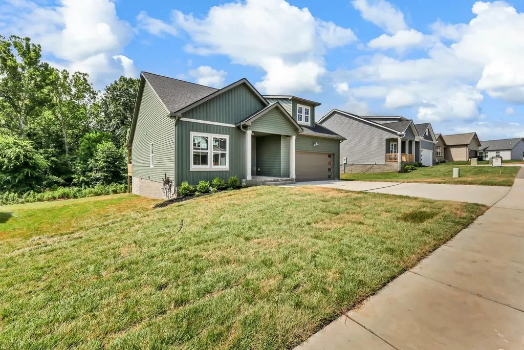 163 Leitrim Drive Clarksville TN 37042