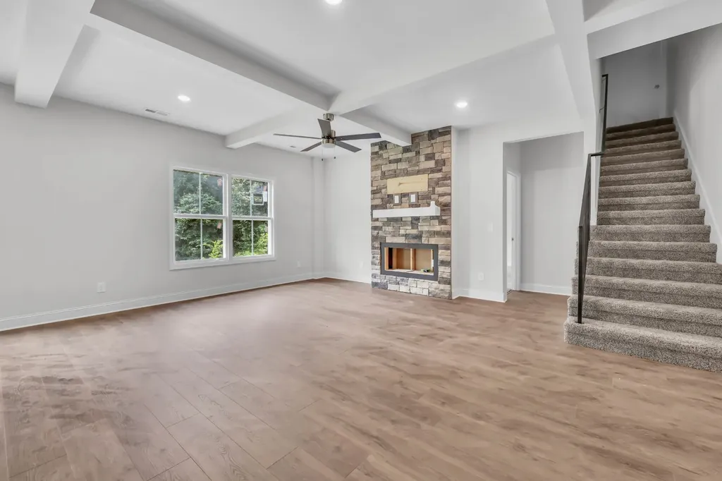 163 Leitrim Drive Clarksville TN 37042