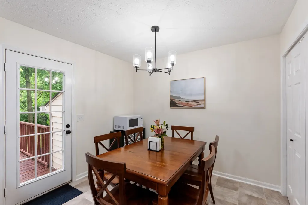 8 Rolling Meadows Drive Goodlettsville TN 37072