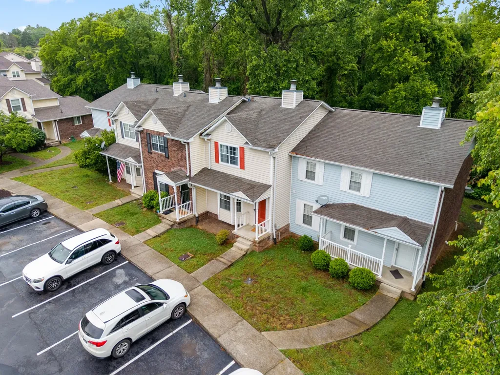 8 Rolling Meadows Drive Goodlettsville TN 37072